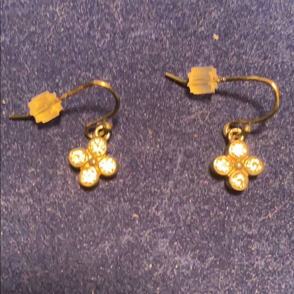 Earrings - Picture 2 of 4